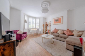 Lovely 1 Bedroom Self-Contained Flat in Greenwich
